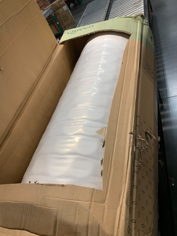 Photo 1 of ZINUS 12 Inch Euro Top Pocket Spring Hybrid Mattress, Queen, Pressure Relief, Pocket Innersprings for Motion Isolation, Mattress in A Box