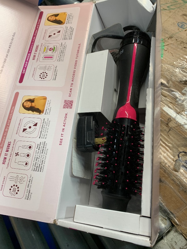 Photo 1 of ***(USED/ STOCK PHOTO FOR REFERENCE/ COLOR IS DIFFERENT)***Shark HT202 SmoothStyle Heated Comb + Blow Dryer Brush, Dual Mode, for All Hair Types, Silk