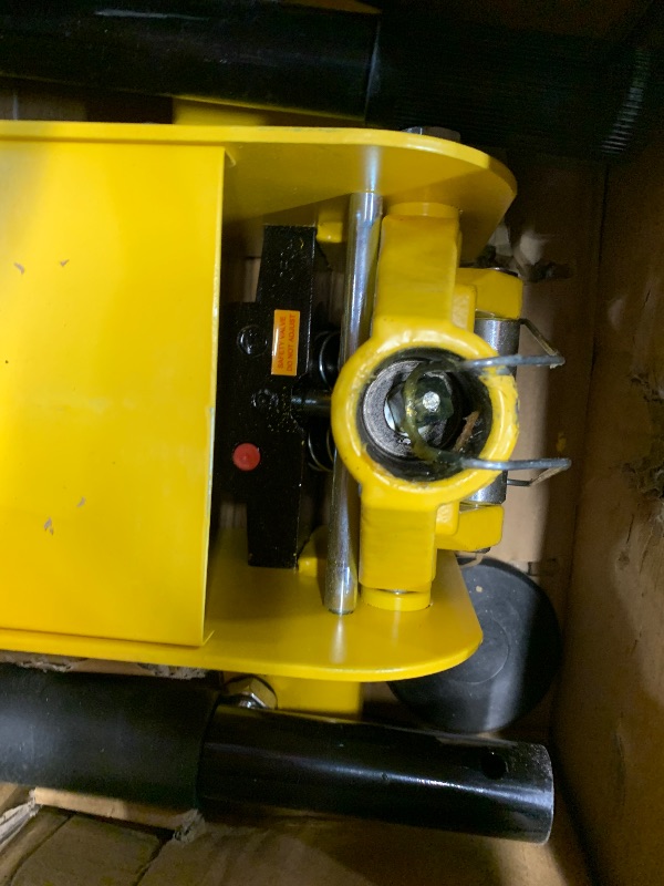 Photo 1 of ***MISSING PARTS******DAMAGED - SEE NOTES/PICTURES***YELLOW JACKET 3 Ton Hydraulic Floor Jack Dual Pump for Quickly Car Lift, Low Profile Service Jack, 6600 lb Capacity
