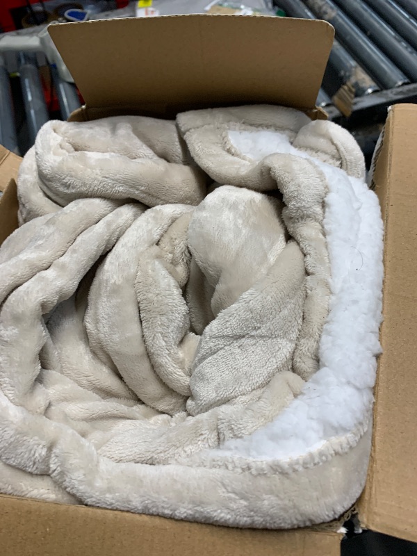 Photo 1 of (MISSING CORD) Bedsure Electric Blanket Queen Size - Dual Control Heated Blanket Queen, Fast Heating with 10 Time Settings & 10 Heat Settings, Warm Gift for Grandma (84x90 inches, Cream)