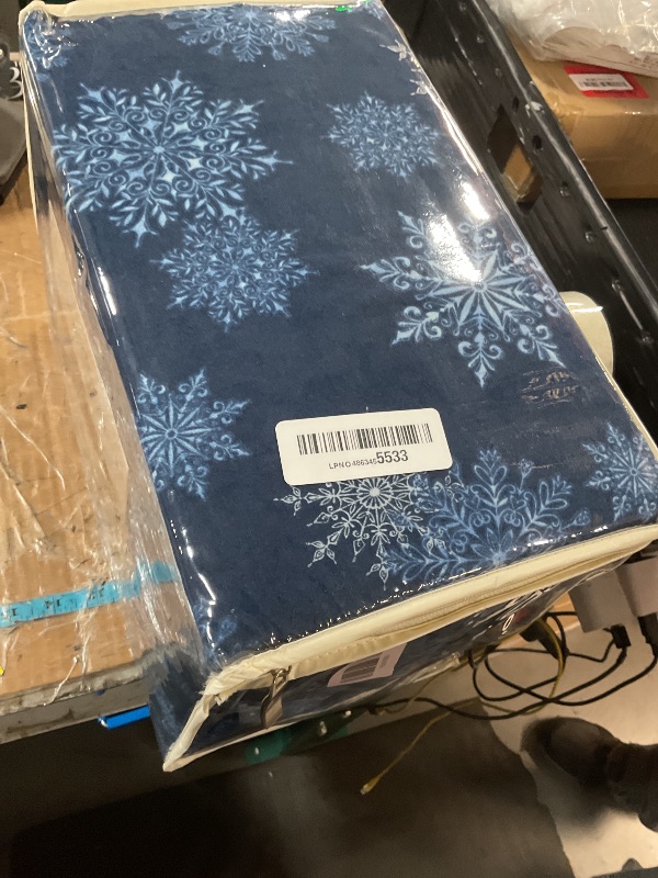 Photo 1 of Pointehaven Flannel Deep Pocket Set with Oversized Flat Sheet, California King, Snow Flakes Navy