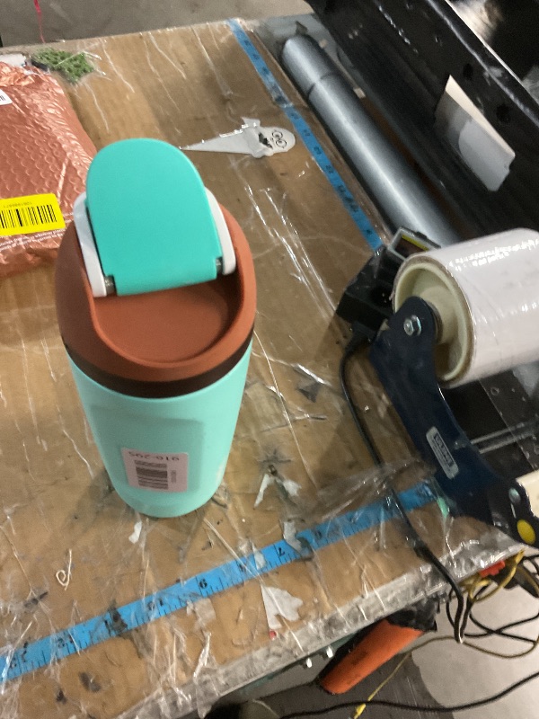 Photo 1 of ***(HEAVILY USED/ MINOR DAMAGE)***Owala Kids FreeSip Insulated Stainless Steel Water Bottle with Straw for Sports, Travel, and School BPA-Free Sports Water Bottle, 16 oz, Mint Chocolate