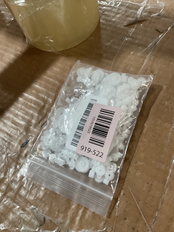 Photo 1 of 200PCS Module 0.5 Plastic Gear Single Gear Spindle Gear Small Motor Gears for DC Motor RC Car Robot DIY Model Toy Parts (White)