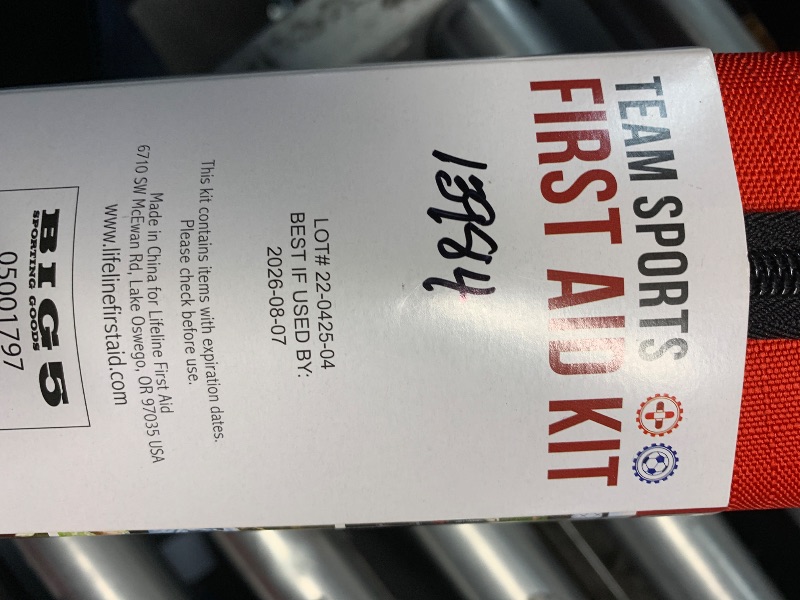 Photo 1 of ***STOCK PHOTO FOR REFERENCE ONLY***
Lifeline Team Sports Trainer First Aid Kit