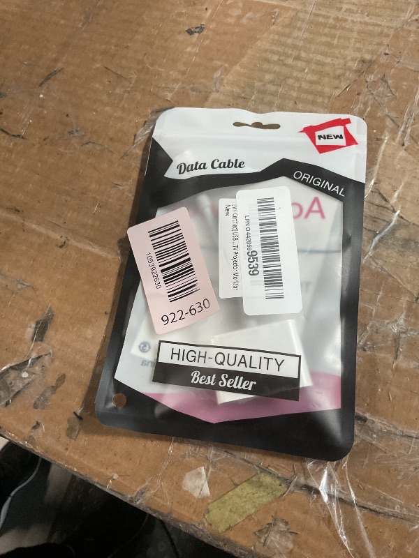 Photo 1 of [MFi Certified] USB C to HDMI Adapter for iPhone 17 16 15 to TV, 4K@60Hz Type-C to HDMI Adapter with 100W Fast Charging Port for iPhone 17/17 Pro/17 Pro Max/Air/16 15 Pro Max to HDTV Projector Monitor