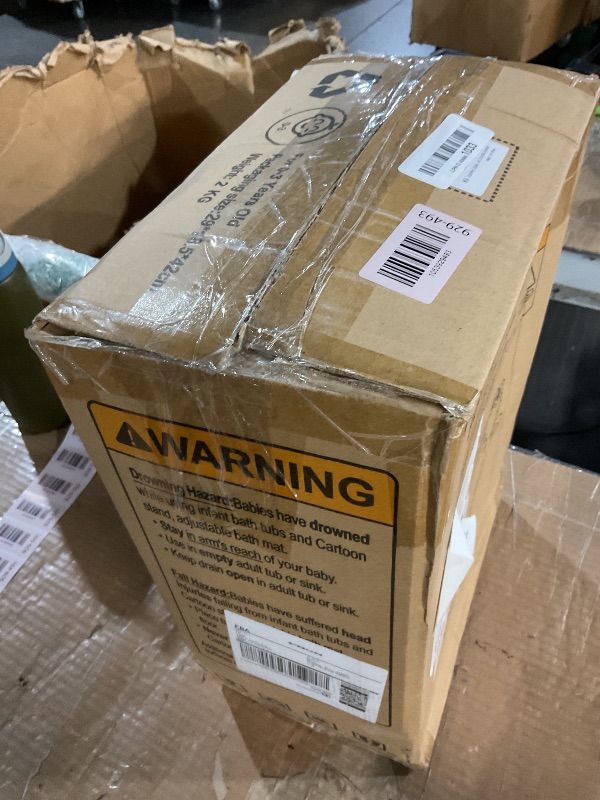 Photo 1 of (missing pieces) MoreFeel Collapsible Baby Bathtub for Newborn with Thermometer & 1 Hooded Towel & 1 Soft Floating Cushion