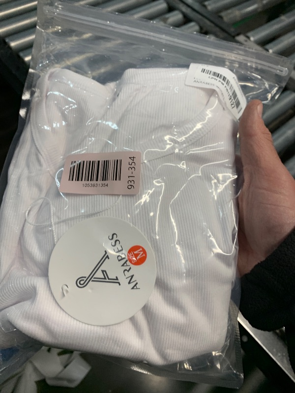Photo 1 of ANRABESS Women Long Sleeve Shirts Rib Knit Slim Fit Tops Basic Tee 2025 Fall Outfits Casual T-Shirt Underscrubs Layer Clothes White Medium