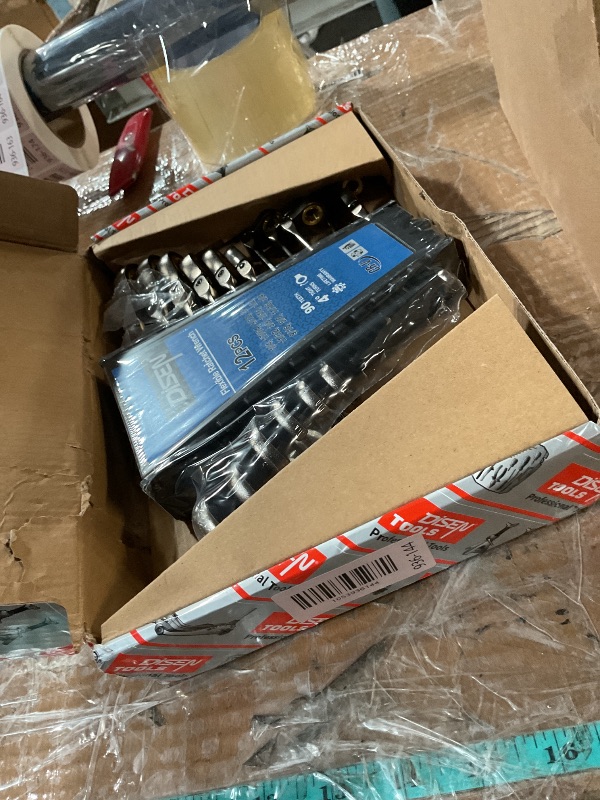 Photo 1 of DISEN 12 Pcs Flex Head Ratcheting Wrench Set 90 Teeth, Combination Ratchet Wrenches Set SAE1/4 to 3/4", Cr-V Steel, 12-Point, Nickel Plating with Organizer Rack Visit the Store