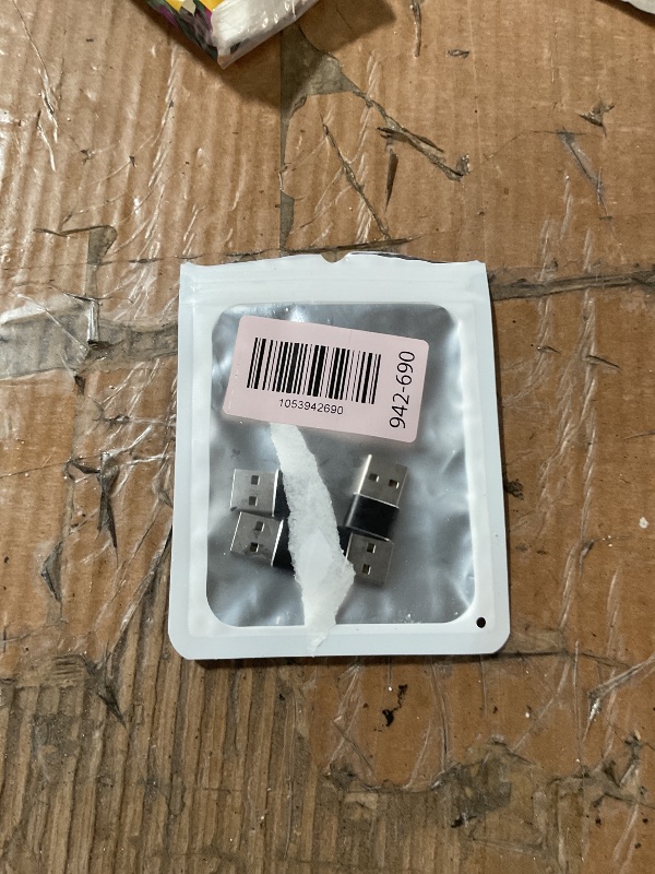 Photo 1 of ????? ???????? USB to USB C Adapter,Type-C Female to A Male Charger Converter for iPhone 17 Charger,iWatch Ultra SE 9 10,iPhone 17 Pro Max 16 15 12,Samsung S25,AirPods,iPad,Car,PS4