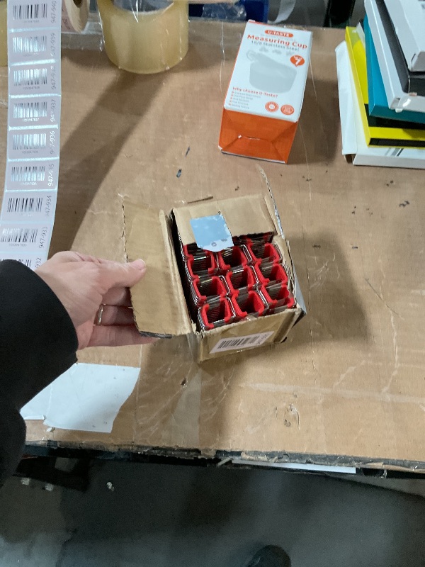 Photo 1 of 1" Insulated Cable Staple Mnm1-600 Fits for Milwau-kee M-12 Cable Stapler Gun, Fit Milwau-kee M-12 Cable Staples Fastening Electrical Cables to Wood Surfaces