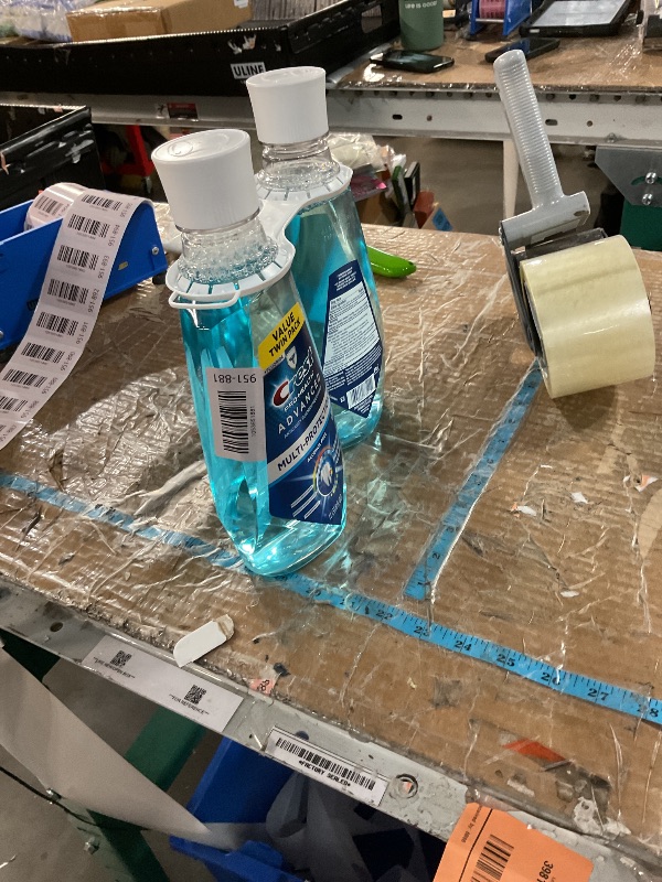 Photo 1 of * expired one/2027*
Crest Pro-Health Advanced Mouthwash, Alcohol Free, Multi-Protection, Fresh Mint, 1 L (33.8 fl oz), Pack of 2, Blue