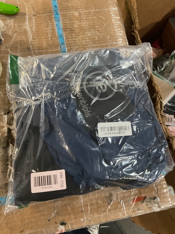 Photo 1 of * does not come with the red pair *
Real Essentials Men’s 5 Pack: 9" Dry-Fit Shorts – Athletic Gym, Workout, Basketball, Running, Casual Lounge Active Pockets, Set 15, XL