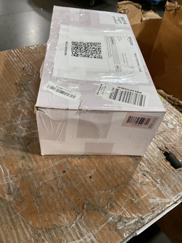 Photo 1 of *** missing lids and straws cups only***
Honeydak 30 Pack Tumbler with Straw and Lid Bulk Water Bottle Iced Coffee Travel Mug Cup Reusable Plastic Cups for Party Birthdays 24-27 oz (Solid Color)