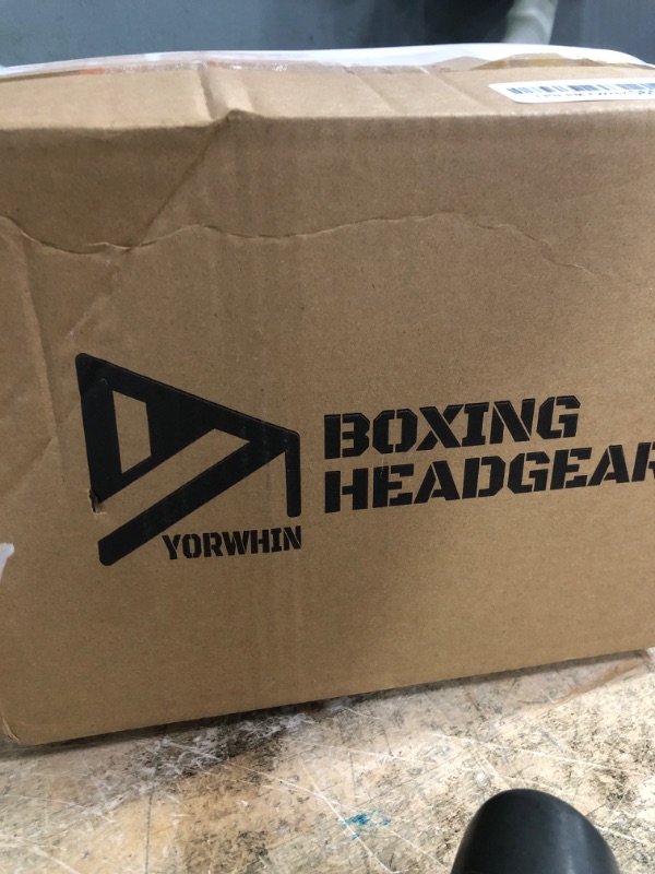 Photo 1 of ??????? Youth Kids Boxing Headgear, MMA Training Sparring Safety Head Guard, Boxing Head Gear Helmet for Training Kickboxing Sparring Karate Taekwondo Muay Thai