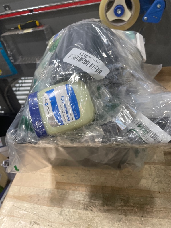 Photo 1 of ** SOLD AS IS BUNDLE OF MISCELLANEOUS AND SORTED GOODS **