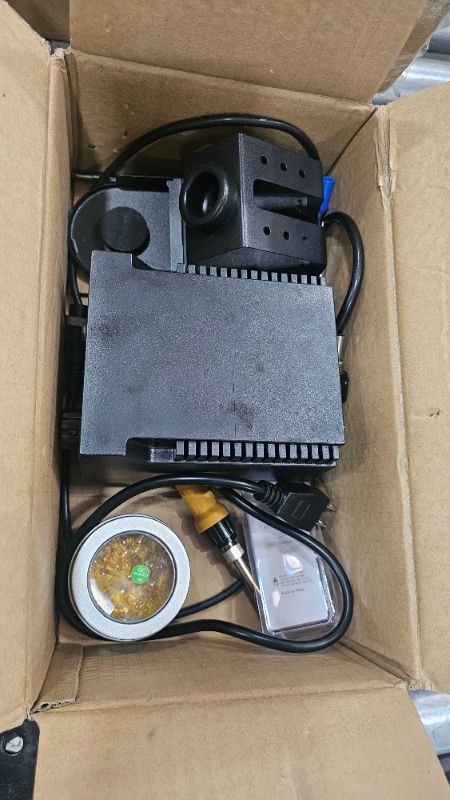 Photo 1 of ***MISSING HARDWARE** YIHUA 939D+ Digital Soldering Station, 75W Equivalent with Precision Heat Control (392°F to 896°F) and Built-in Transformer. ESD Safe, Lead Free with °C/°F display (Black)
