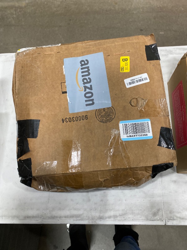 Photo 1 of **DIRTY AND USED**Front Upper Control Arms for 2004-2023 Nissan Titan.2005-2019 Nissan Armada,2-4" PU Bushing Suspension Control Arms(2PCS)