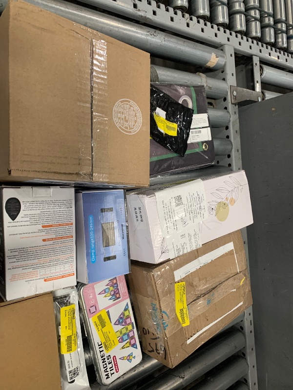 Photo 1 of ** SOLD AS IS BUNDLE OF MISCELLANEOUS AND SORTED GOODS **