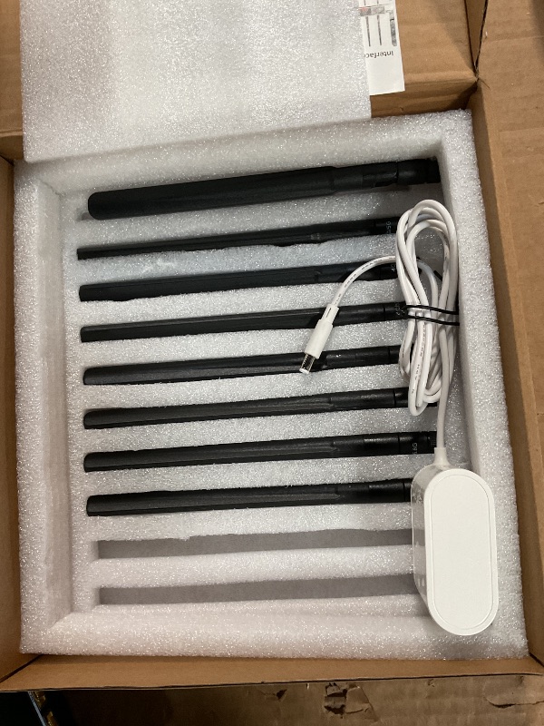 Photo 1 of ***SCRATCHED****UOTEK 5G SIM Card Router CPE, WiFi 6 5G Cellular Modem Dual Band NSA SA with SIM Card Slot for Smarthome Office Indoor High Speeed Wireless Router