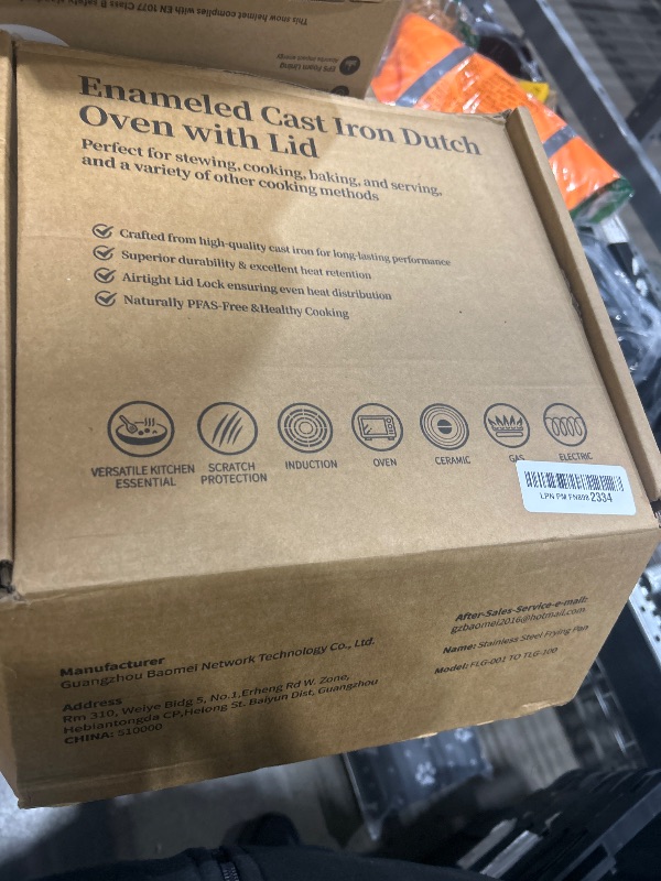 Photo 1 of ** HAS MINOR DAMAGE**
Enameled Cast Iron Dutch Oven - Umite Chef 5QT Pot with Lid & Cotton Potholders - Heavy-Duty Cookware for Bread Baking, Braising, Stews, Roasting(Cream White)