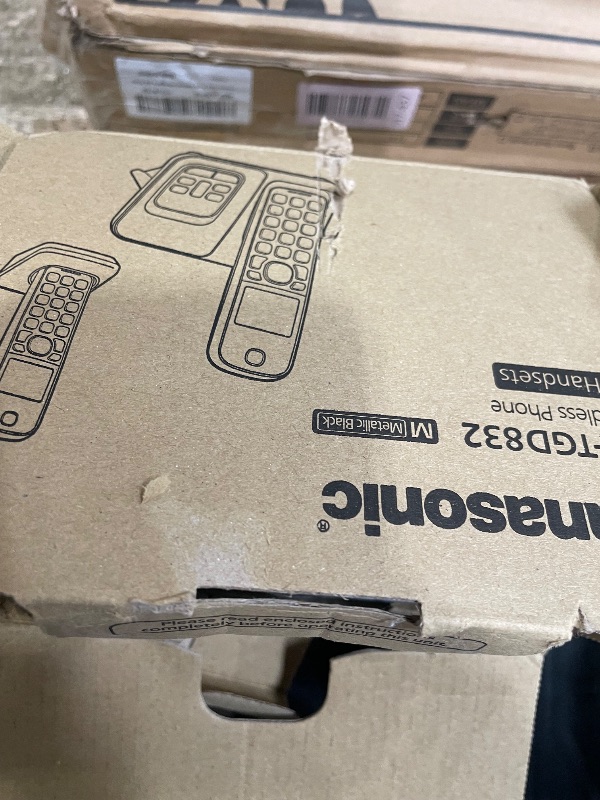 Photo 1 of ***************MISSING 1 POWER CORD**************
Panasonic Cordless Phone with Answering Machine, Advanced Call Block, Bilingual Caller ID and High-Contrast Display, Expandable System with 2 Handset Cordless Telephones - KX-TGD832M (Metallic Black)