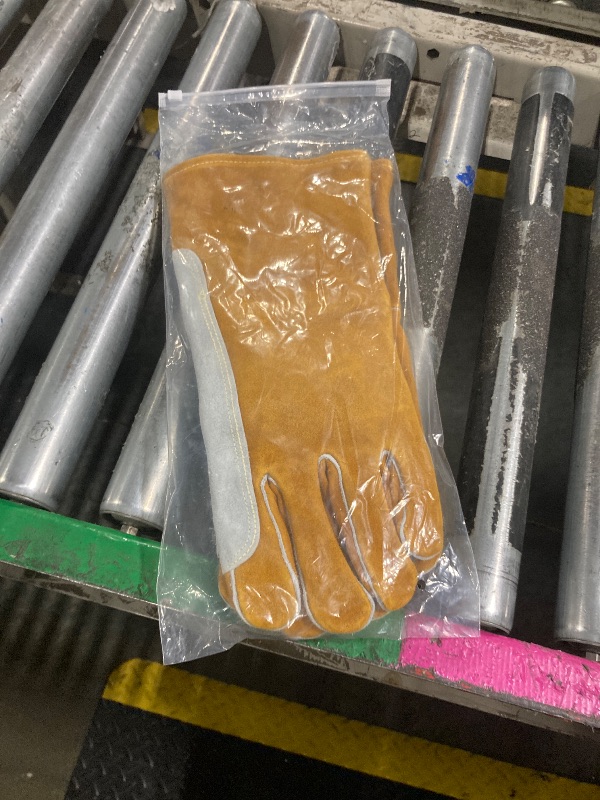 Photo 1 of ***Similar***
Welding Gloves