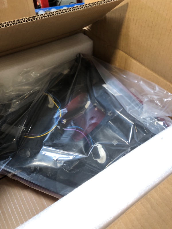 Photo 1 of **USED**Tail Light Compatible with Ford F150 XL XLT 2021 2022 2023, F150 Halogen W/Blind Spot Taillight W/Bulbs& Harnesses, Right Passenger Side, Module Not Included, OEM: ML3Z13404C