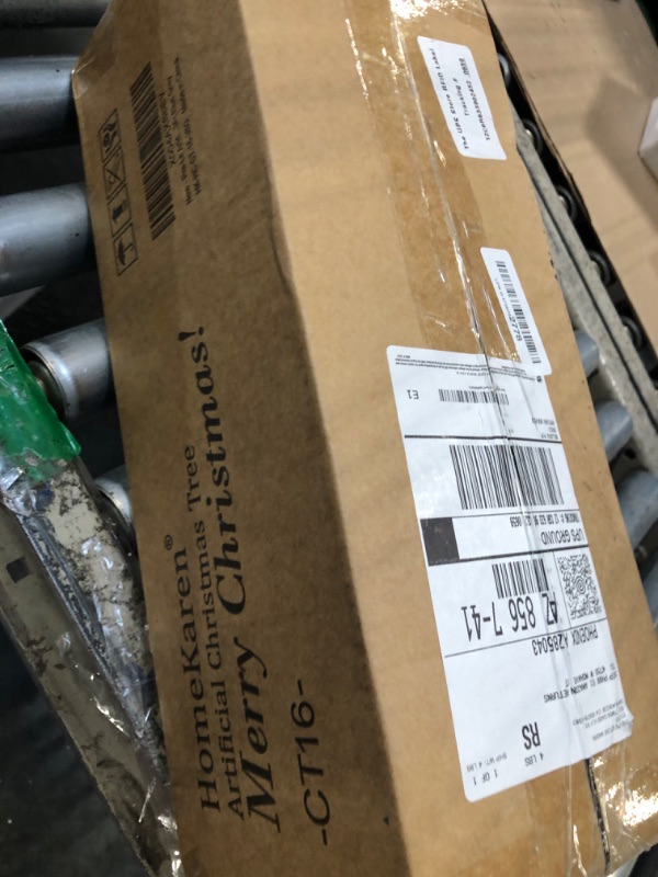 Photo 1 of Pre- Artificial Christmas Tree 3Ft, Battery Operated Desktop Xmas Tree with 50 LED 160 Branch Tips Mini Christmas Tree Decoration Indoor Outdoor