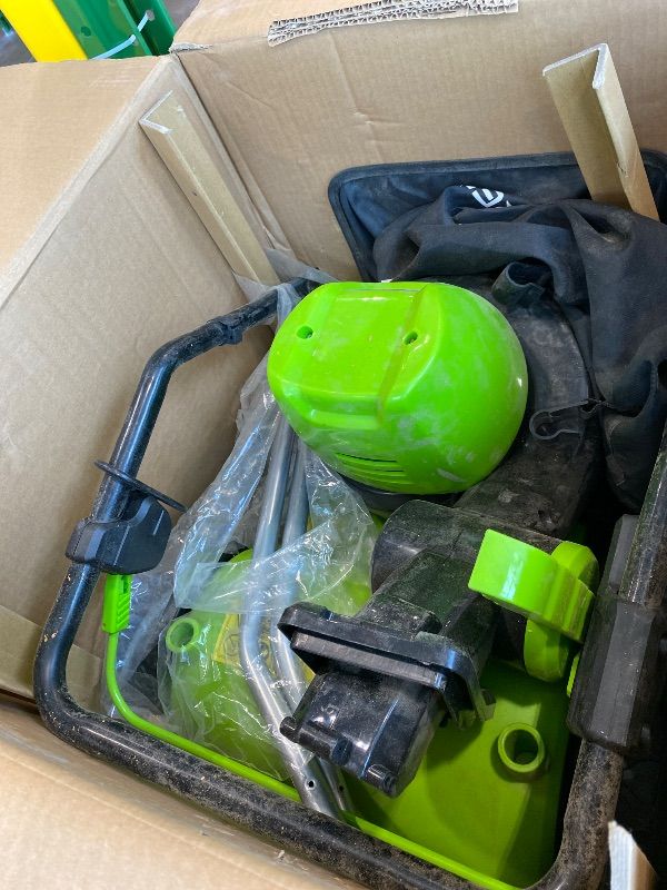 Photo 1 of *Minor Damage*
GreenSweep Vac & Blow | Compact 3 in 1 Vacuum, Blower & Mulcher for Small Yards, Artificial Lawns, Grass, Patio's & Driveways, for Upto 1,500 Sq Ft Spaces.