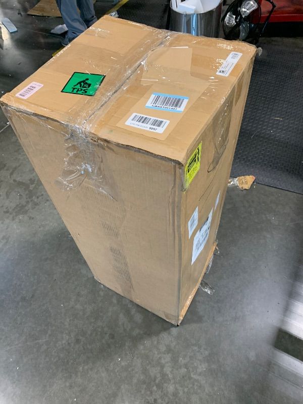 Photo 1 of ******FACTORY SEALED**** Amazon Basics Memory Foam Mattress, Medium Firm, Cooling Gel, Queen Size Mattress, CertiPUR-US® Certified Foam, 80 x 60 x 12 inches, White/Gray