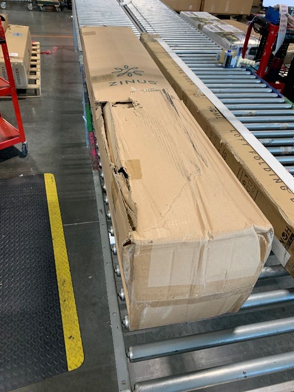 Photo 1 of ****FACTORY SEALED****ZINUS 10 Inch Green Tea Cooling Memory Foam Mattress [New Version], Queen, Fiberglass Free, Medium Firmness, Cooling Gel Foam, Certified Safe Foams & Fabric, Mattress in A Box