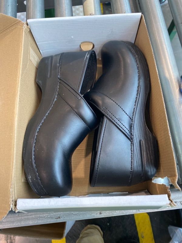 Photo 1 of ***MINOR DAMAGE*** Dansko Women's Professional Clog size 40