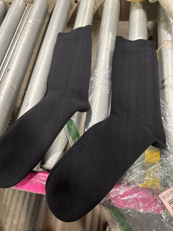 Photo 1 of ** SIMILAR IMAGE***RANDY SUN Waterproof Hiking Socks For Men, Climbing Running Spelunking Exploring Outdoor Socks Gardening Yard Work Rainy Days Socks Elastic Cuff And Cushioned Footed(1 Pair Midcalf Black L)