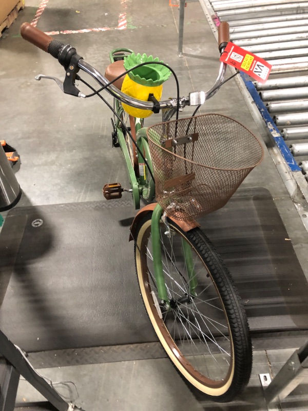 Photo 1 of ***CHAIN NOT ON PROPERLY*** 26 Inch Margaritaville Green 7 Speed Adult Cruiser Bicycle
