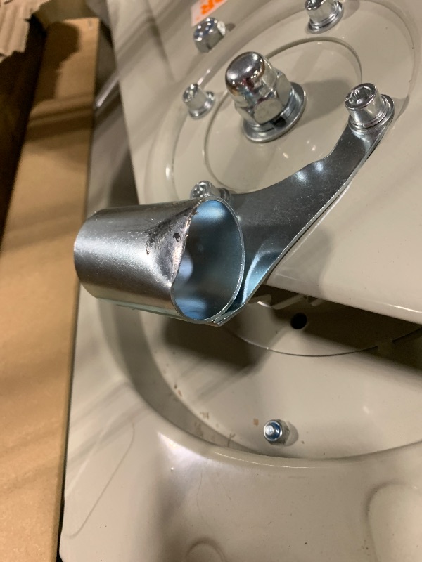 Photo 1 of ** MINOR DENT ** VEVOR Fuel Hose Reel, 1" x 33', Extra Long Retractable Diesel Hose Reel, Heavy-Duty Carbon Steel Construction with Automatic Fuel Nozzle, NBR Rubber Hose for Aircraft Ship Vehicle Tank Truck, 300 PSI