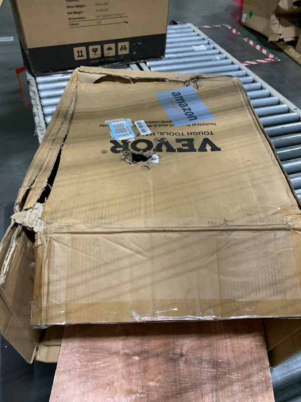 Photo 1 of ** MINOR DENT ** VEVOR Fuel Hose Reel, 1" x 33', Extra Long Retractable Diesel Hose Reel, Heavy-Duty Carbon Steel Construction with Automatic Fuel Nozzle, NBR Rubber Hose for Aircraft Ship Vehicle Tank Truck, 300 PSI