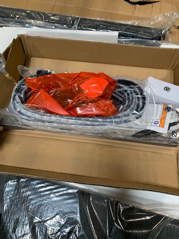 Photo 1 of *?PARTIAL SET?*
VASAGLE Queen Size Floating Bed Frame, Gray URMB851G71
*MISSING PARTS UNKNOWN*