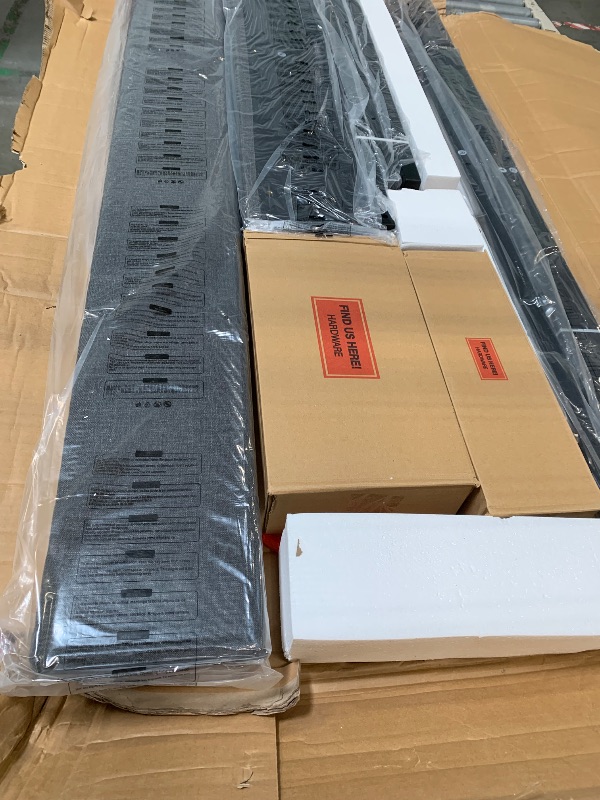 Photo 1 of *?PARTIAL SET?*
VASAGLE Queen Size Floating Bed Frame, Gray URMB851G71
*MISSING PARTS UNKNOWN*