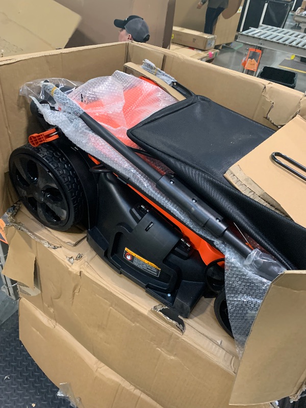 Photo 1 of ***NEW PRODUCT*** BLACK+DECKER Lawn Mower, Corded, 13-Amp, 20-Inch (MM2000)