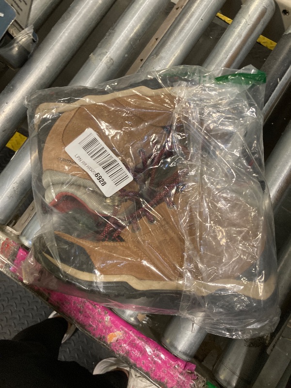 Photo 1 of ****USED IN GOOD CONDITION***Columbia Women's Newton Ridge Plus Waterproof Amped, 2024 Elk/Mountain Red, 8.5