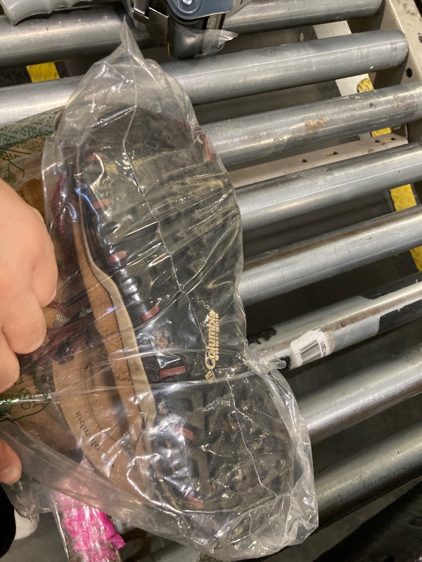 Photo 1 of ****USED IN GOOD CONDITION***Columbia Women's Newton Ridge Plus Waterproof Amped, 2024 Elk/Mountain Red, 8.5