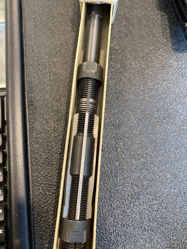 Photo 1 of *Minor Damaged*
uxcell Adjustable Hand Reamer 21-23mm High Speed Steel H8 6 Straight Flutes Milling Cutter Tool Metric Reaming Drill Bit for Metal