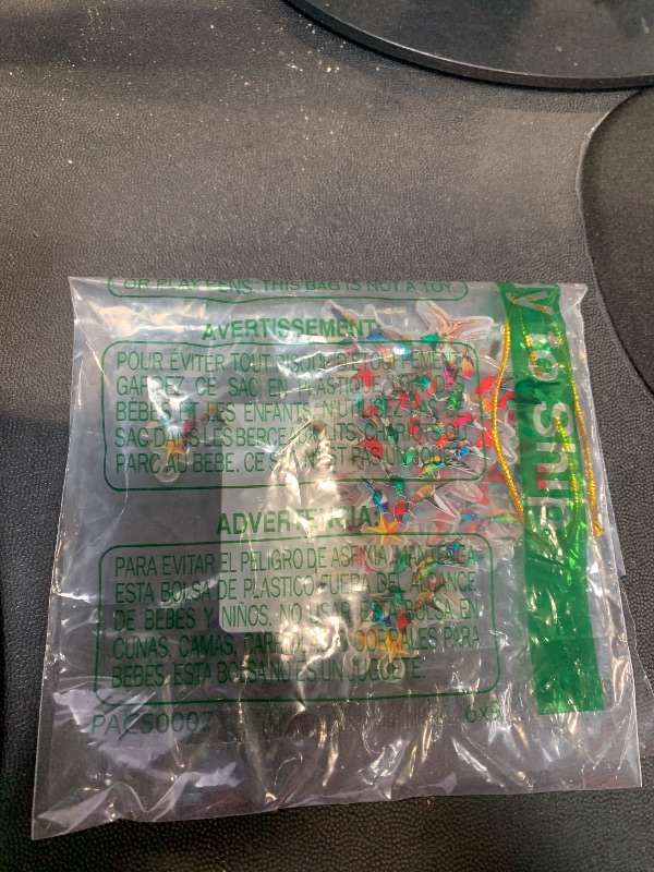 Photo 1 of ****MISSING STRINGS AND ONE TREE IS BROKEN****ummingbird Christmas Ornament, Stacked Hummingbird Ornament for Christmas Tree, Colorful Hummingbirds Home Decor, Winter Hummingbirdes Christmas Tree Ornaments for Bird Lovers (5Pcs)