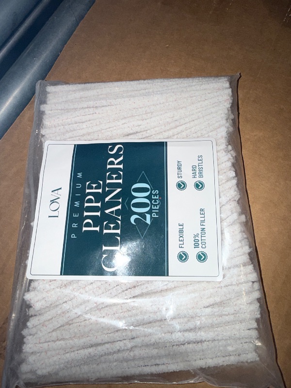 Photo 1 of (200) Lova  Cleaners Bulk (Hard Bristle) Easily Cleans, Glass Pipe Cleaner for Cleaning, Glass Pipes, Pipecleaners, Chenille Stems, (6 Inchs), 100% Cotton, Steel Wire, White