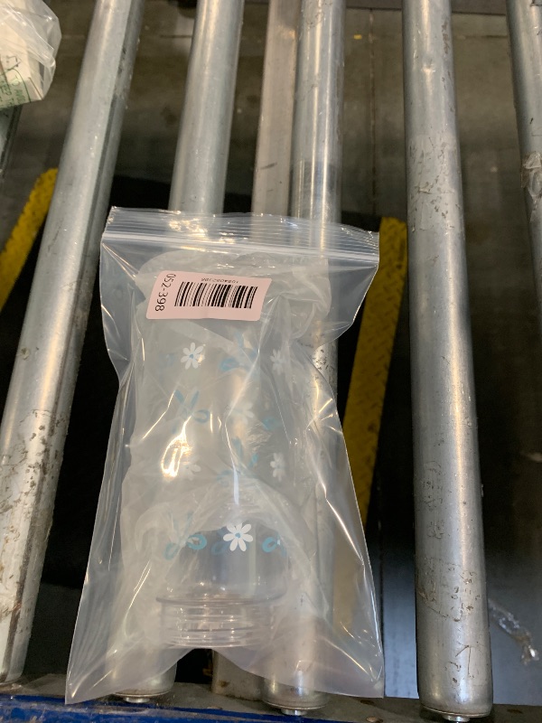 Photo 1 of ***SINGLE COPY***
Whaline 20Pcs Winter Blue Snowflake Plastic Cups with Lids and Straws Clear Reusable Christmas Party Drinking Cups for Xmas Party Supplies