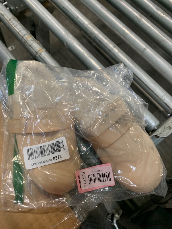 Photo 1 of **DIRTY**Amazon Essentials Women's Backless Shearling Memory Foam Mule, Sand Suede, 8