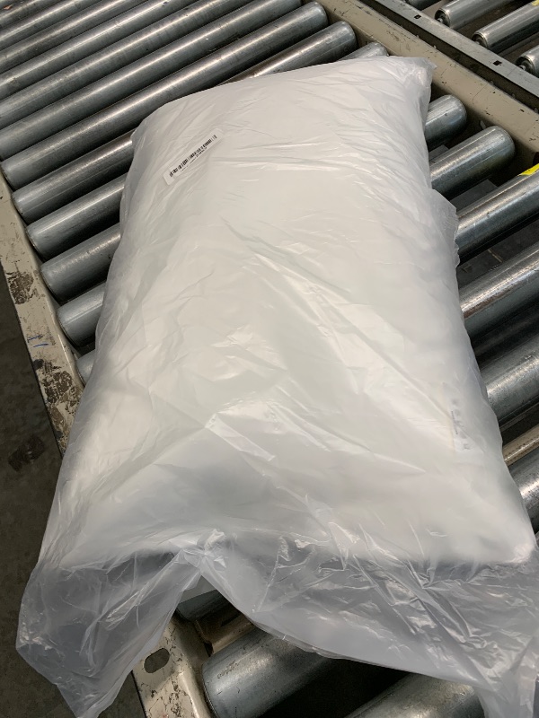 Photo 1 of ***ONLY ONE****MIULEE 12 x 20 Pillow Inserts-Decorative Throw Pillows with 100% Cotton Covers Rectangle for Sofa Couch