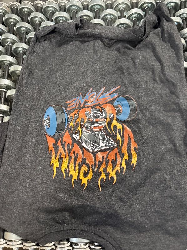 Photo 1 of (Art on Back) American Flag Deer Hunting Camo Women Kids Men T-Shirt