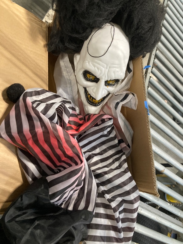 Photo 1 of ***similar***** used **Sunstar Industries 3 Foot Creepy Light Up Clown w Doll