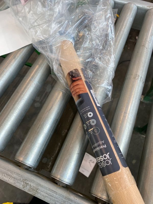 Photo 1 of *Damage on lower side* Joseph Joseph PrecisionPin - Rolling Pin with adjustable pastry thickness, Baking and dough rollers, Beech Wood, Pastel Blue